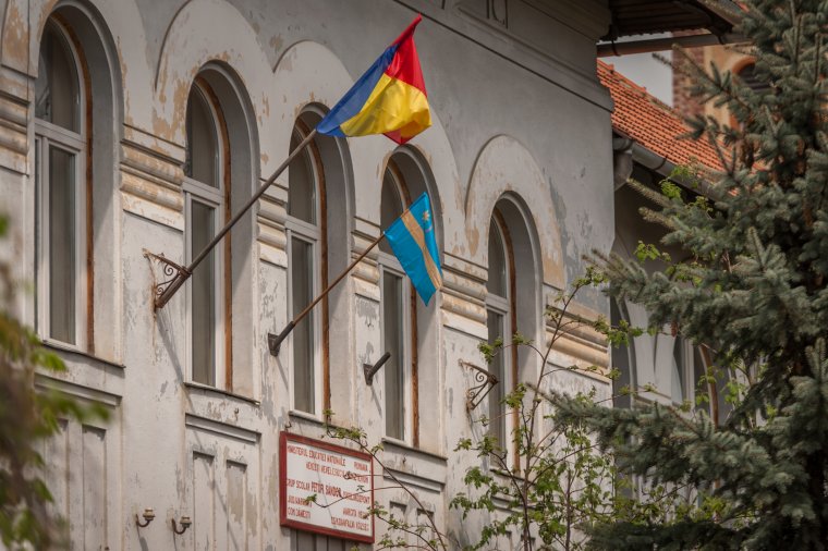 Tanfelügyelőségi figyelmeztetés a „rendellenességek” megszüntetésére