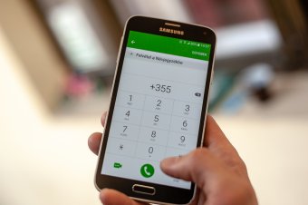 Csalásokra figyelmeztet a rendőrség, nem szabad megadni telefonon semmilyen személyes adatot
