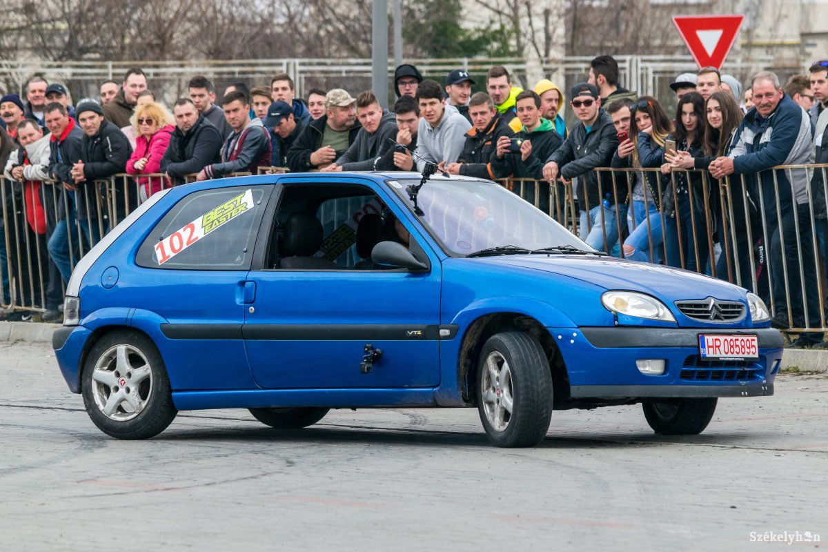 &bullet;  Fotó: Gegő Imre