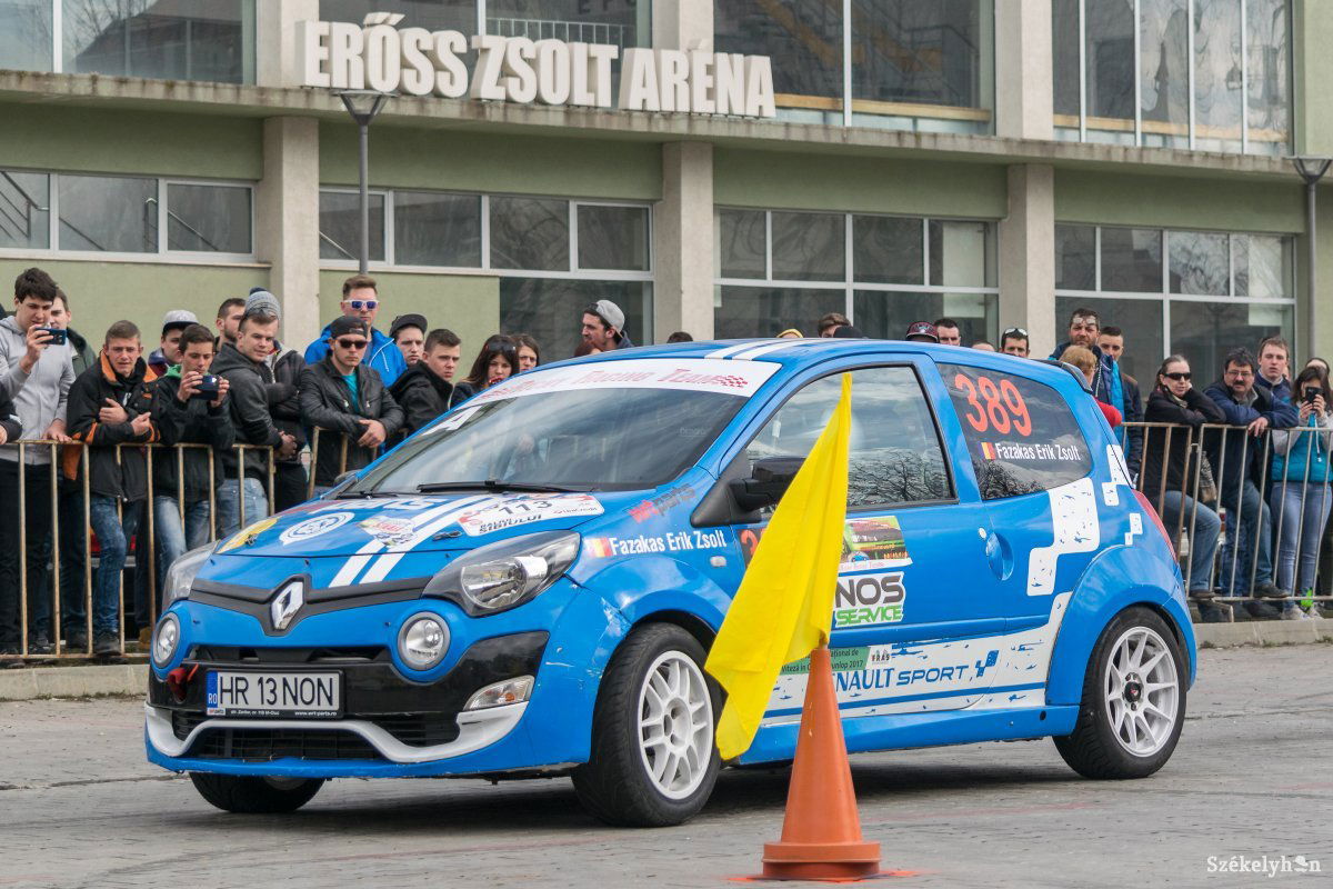 &bullet;  Fotó: Gegő Imre