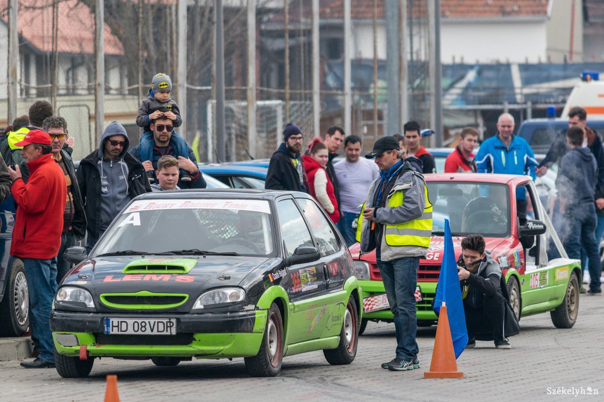 &bullet;  Fotó: Gegő Imre