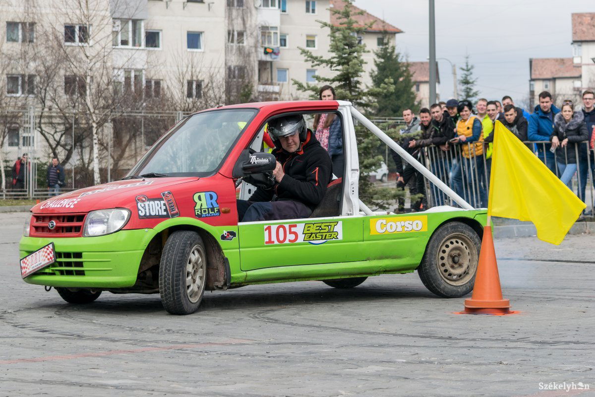 &bullet;  Fotó: Gegő Imre