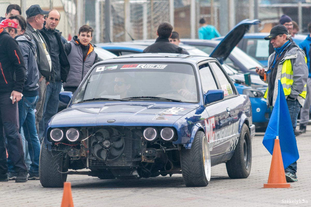 &bullet;  Fotó: Gegő Imre