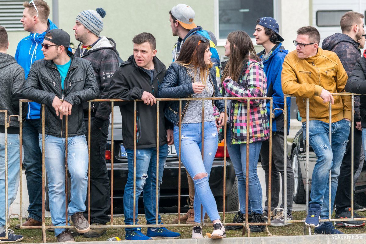 &bullet;  Fotó: Gegő Imre