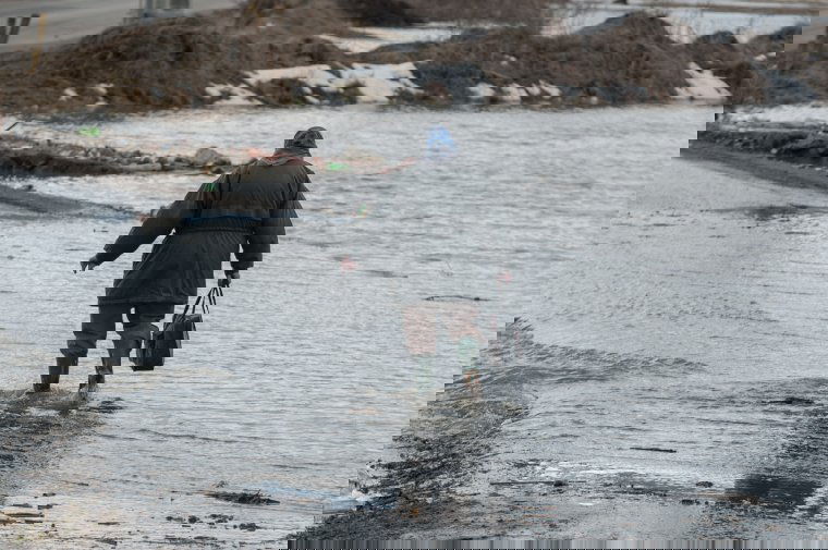 Hiába rendelték el a kitelepítést, több lakó sem volt hajlandó elhagyni otthonát