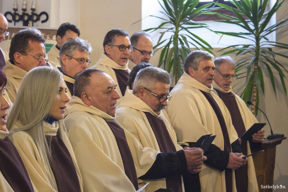 •  Fotó: Szabó Zsolt