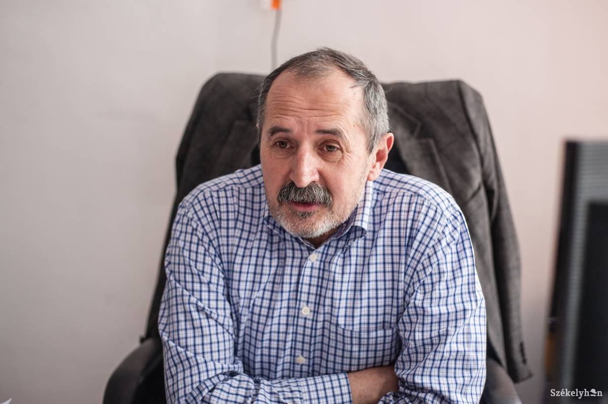 Demeter Ferenc, a Csíkszeredai Megyei Sürgősségi Kórház menedzsere. Tíz évnyi intézményvezetés után abbahagyja •  Fotó: Gecse Noémi