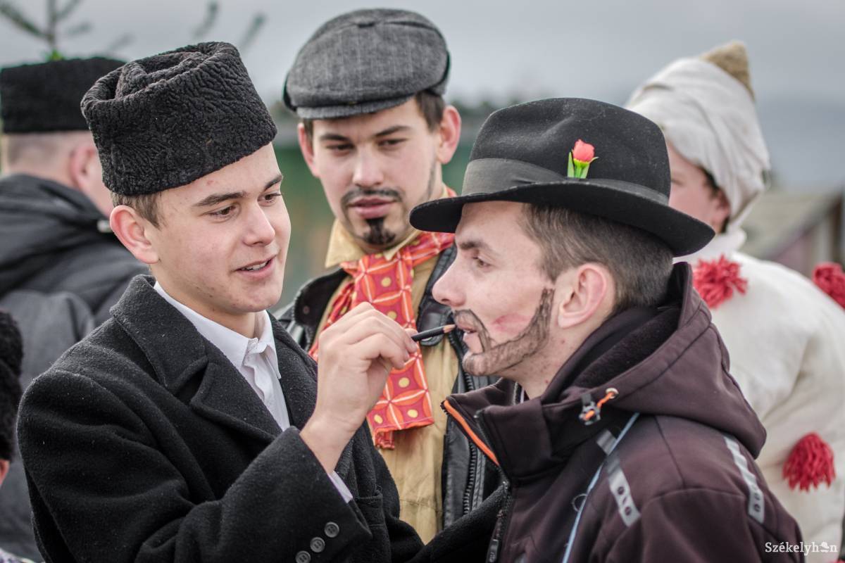 &bullet;  Fotó: Pinti Attila