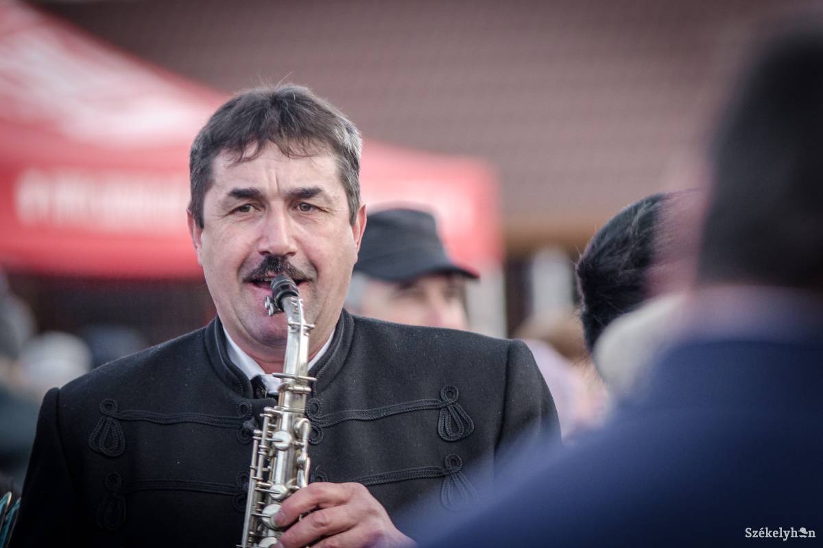 &bullet;  Fotó: Pinti Attila