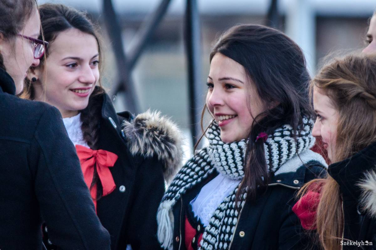 &bullet;  Fotó: Pinti Attila