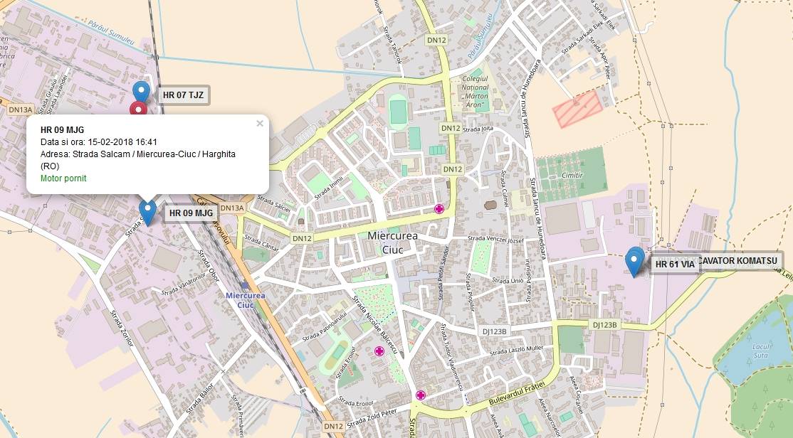 Otthonról bárki nézheti, hogy éppen merre járnak a hókotrók egy kiadós havazás után 