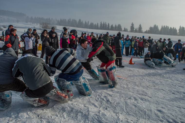 Hóbulit tartottak Csíkkozmáson