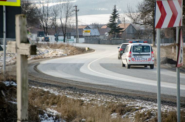 Felmarták a sima aszfaltot, mert úgy vélik, így biztonságosabb
