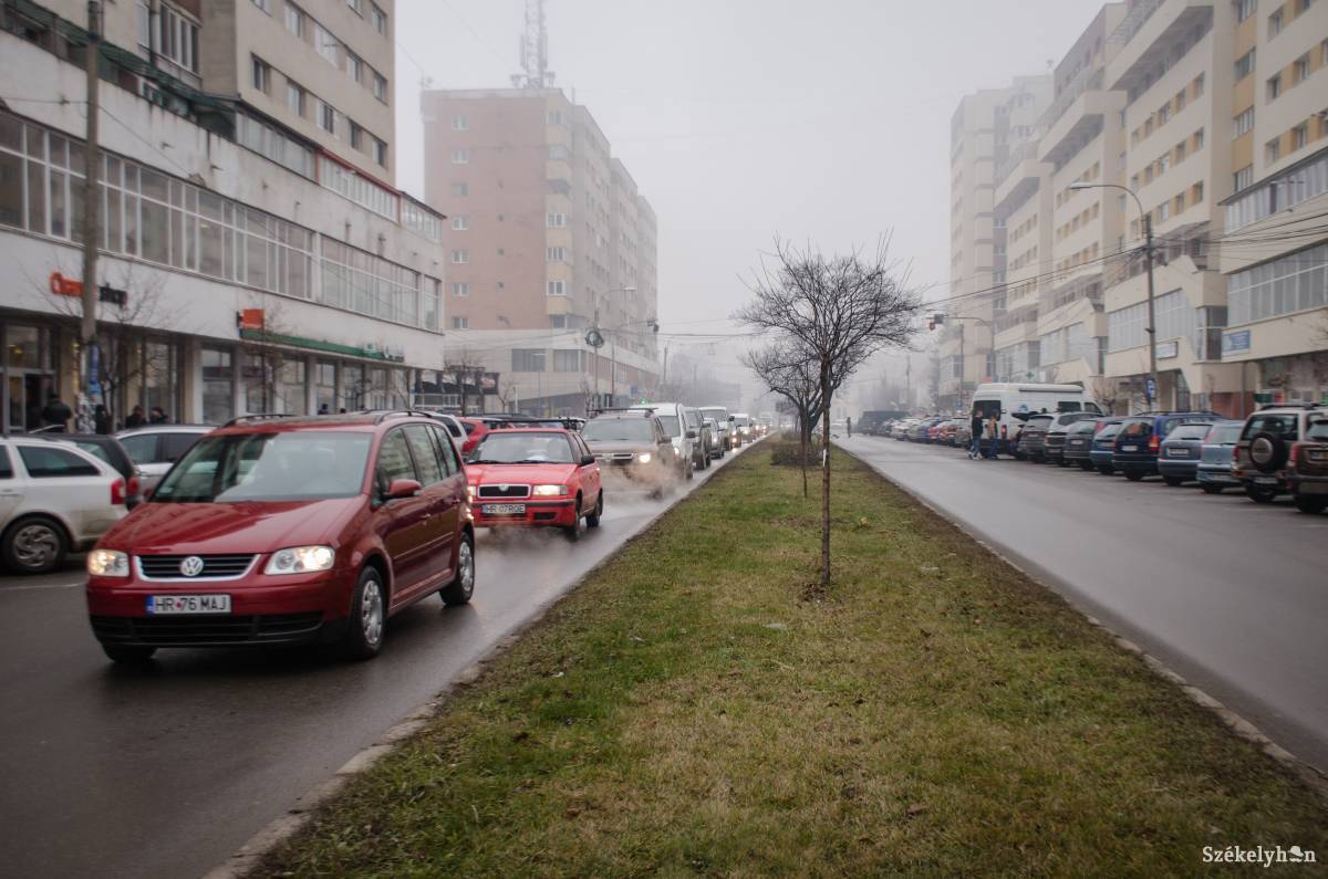 A Kossuth Lajos utca átalakítása tűnik a legnagyobb kihívásnak a tervezett fejlesztések közül. Archív •  Fotó: Gecse Noémi