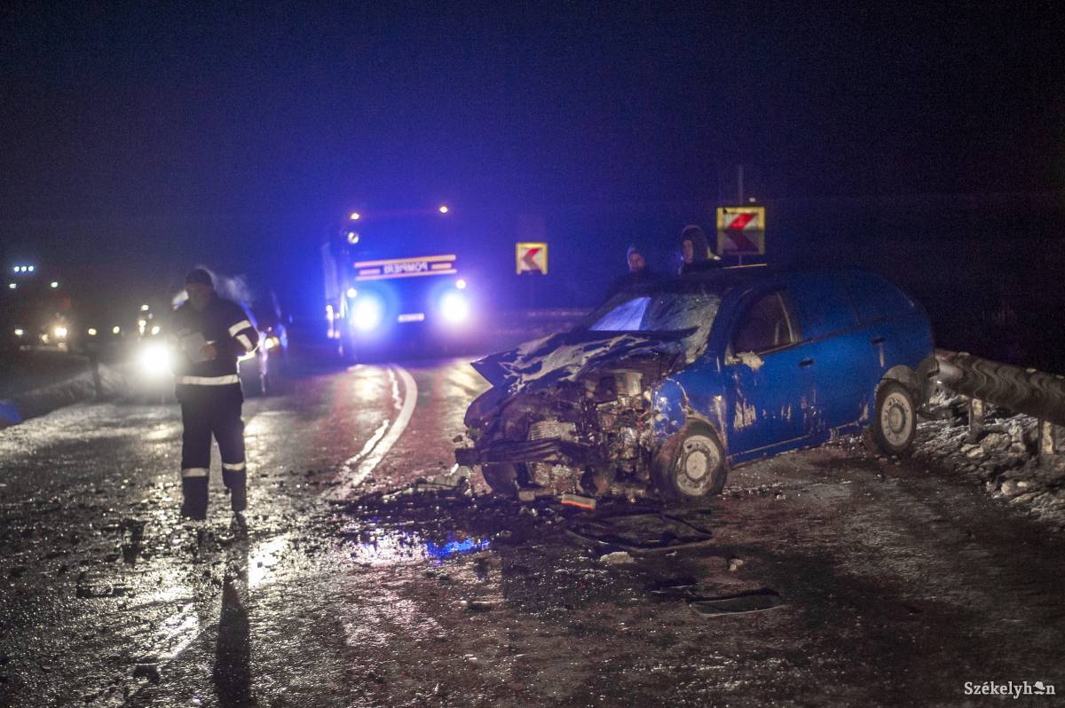 &bullet;  Fotó: Pinti Attila