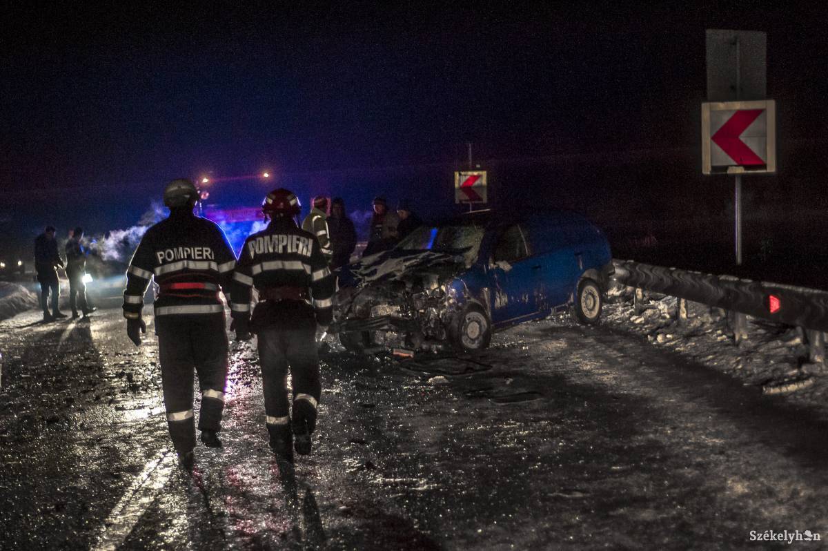 &bullet;  Fotó: Pinti Attila