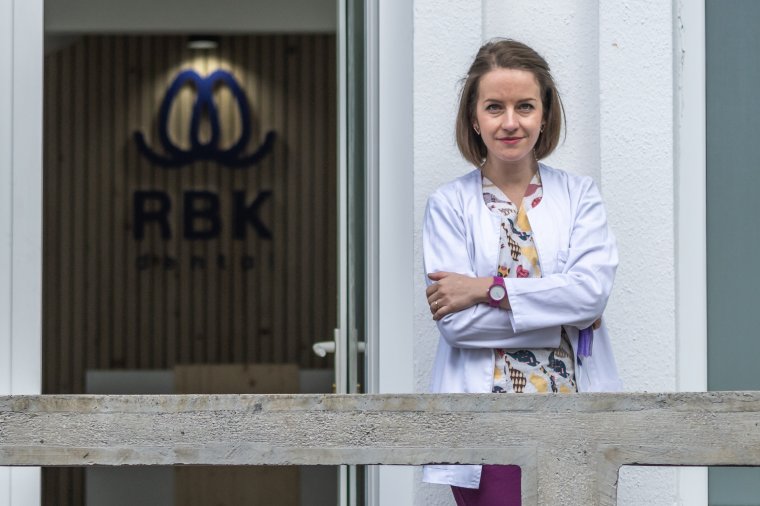 Példa arra, hogy itthon is lehet érvényesülni: startup-pályázatból nyílt fogorvosi rendelő Tusnádfürdőn