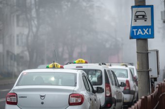 Egy év alatt sem tudták azonosítani a megkéselt taxis támadóit – szemtanúk jelentkezését várják