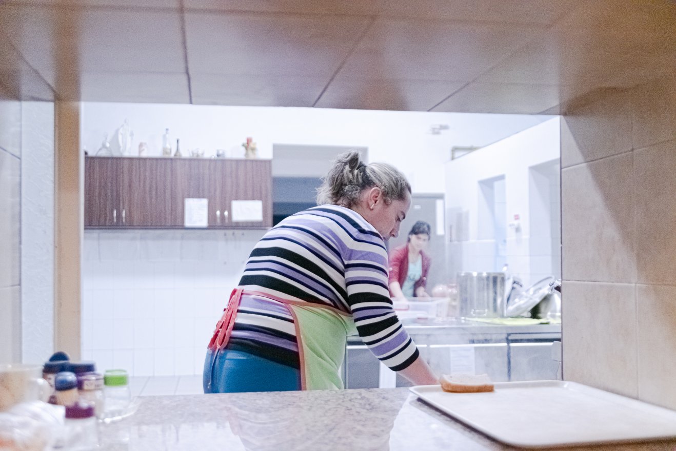 A kormány is elismeri: megdrágult az élet, ezért tíz lejt emel