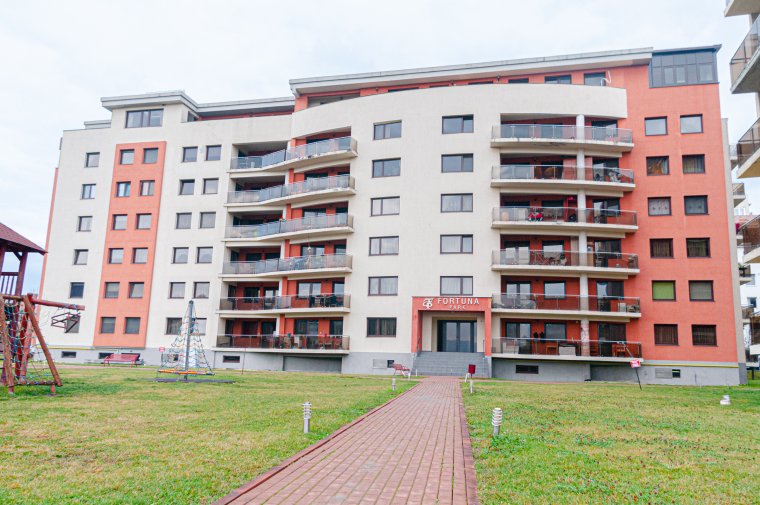 Fortuna Park Csíkszereda: kezdődik a harmadik tömbház építése (x)