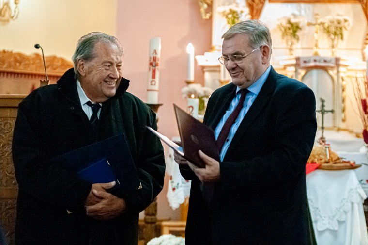 A moldvai csángókat kutatta, elismeréssel jutalmazták munkáját