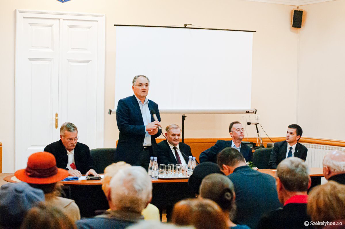 •  Fotó: Gábos Albin
