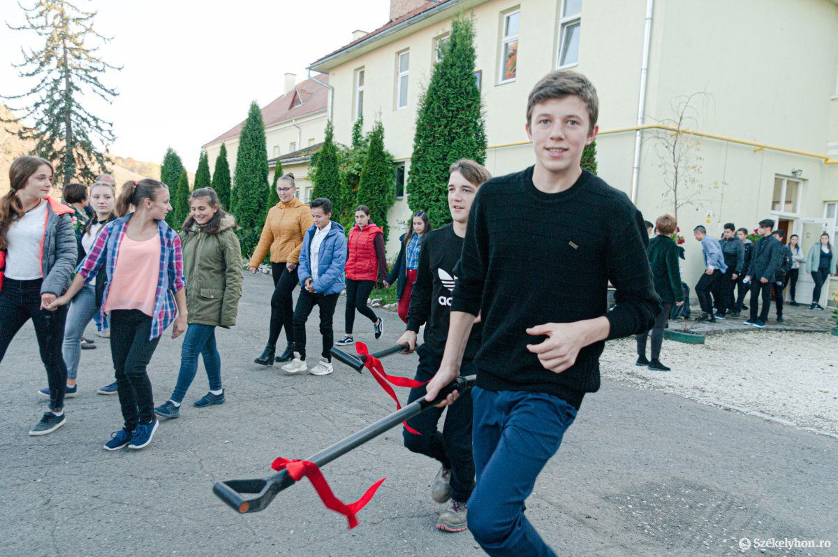 •  Fotó: Gábos Albin