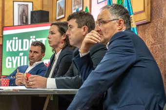 Titkos szavazással dönt több mint 130 küldött