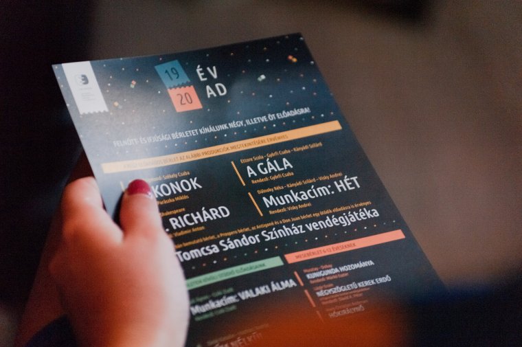 A márciusi előadások lemondásával akadályoznák a koronavírus terjedését az erdélyi színházak