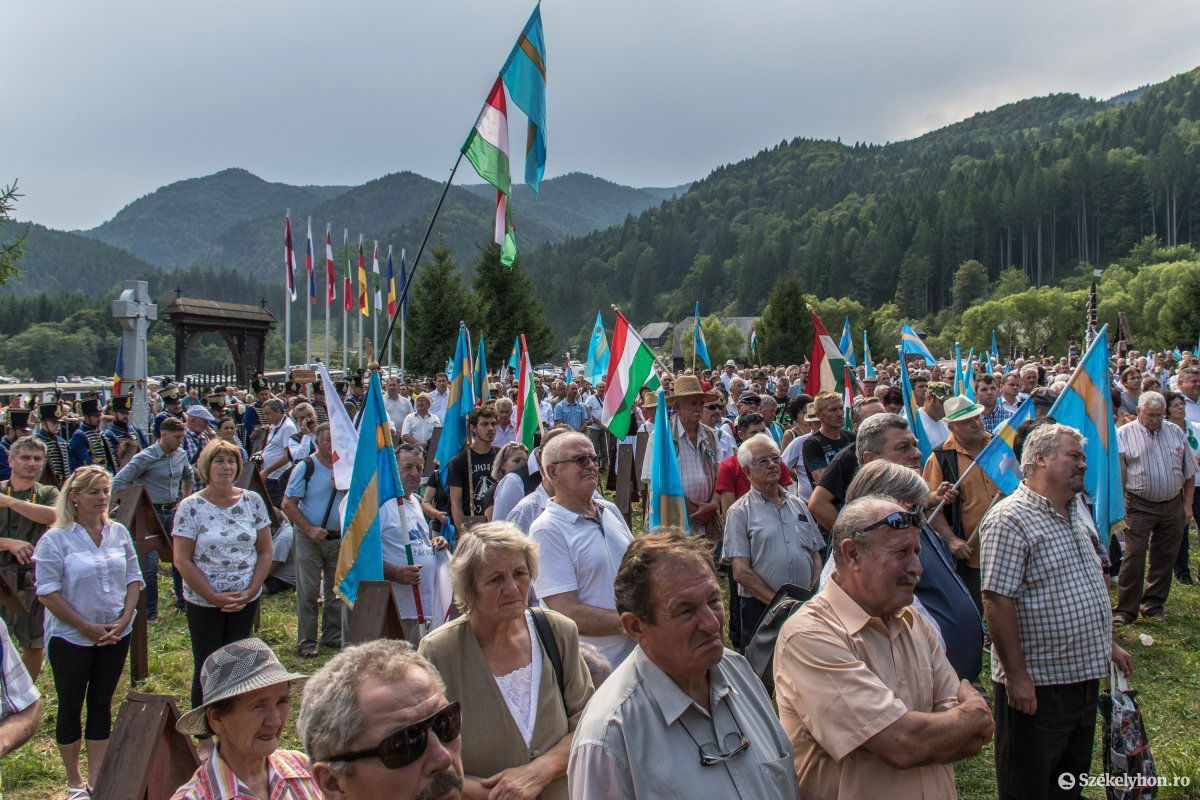 Ismét várják a megemlékezőket az úzvölgyi katonatemetőbe. Archív •  Fotó: Pinti Attila