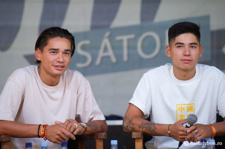 Liu Shaolin Sándor és testvére, Liu Shaoang előadást tartott az idei Tusványoson •  Fotó: Beliczay László