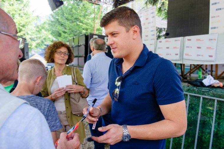 Gyurta Dániel beleszeretett Erdélybe – Az egészséges életmódot és táplálkozást népszerűsítette az olimpiai bajnok úszó