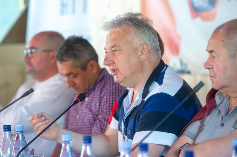 Nemzetpolitikai kerekasztal Tusványoson – Semjén Zsolt szerint a határon túli szervezetek támogatása magyar nemzeti érdek