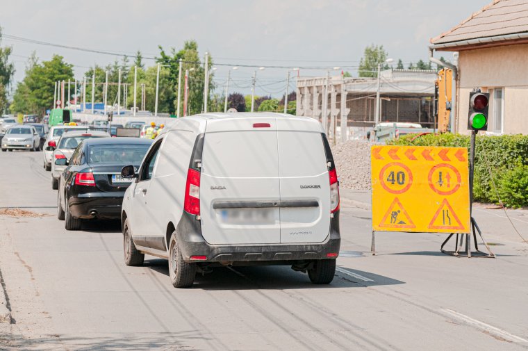 Szükségessé vált az összekötő utak megépítése