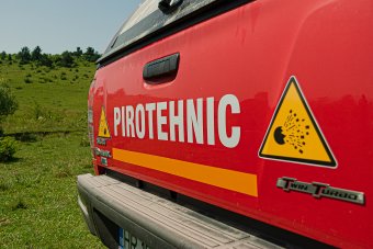 Szántóföldön talált világháborús lövedéket szállítottak el a tűzszerészek
