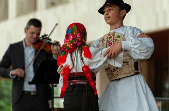Hagyományőrzés és környezettudatosság. A jövőről is szól a Fölszállott a páva új évada