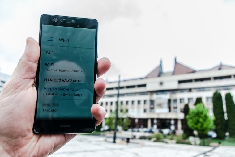 Várják az önkormányzatok igényléseit a WiFi4EU-hotspotokra