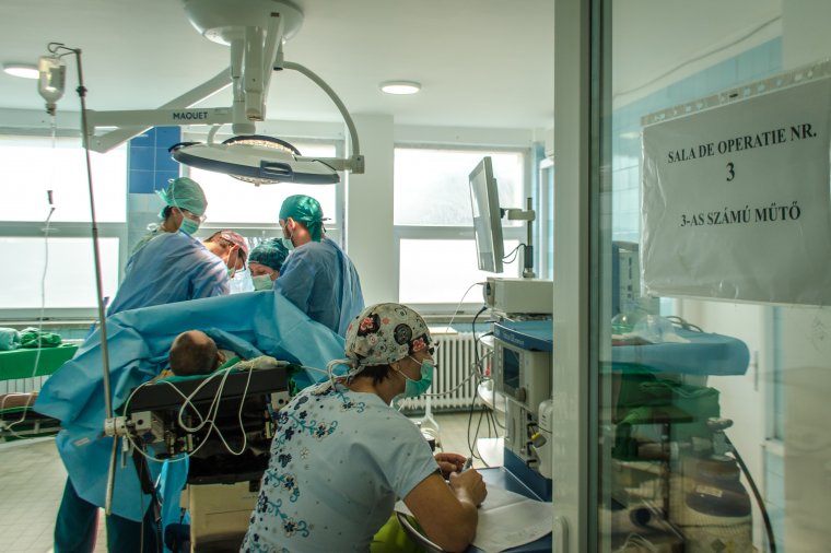 Felszámolnák a rezidensvizsgát – Észszerű szakválasztásra ösztönzik a fiatal erdélyi magyar orvosokat