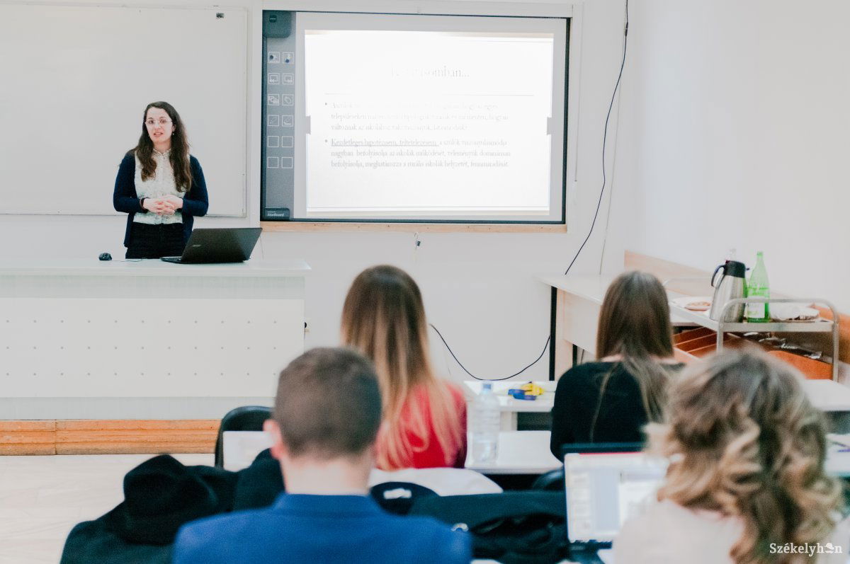 Bemutatták kutatási terveiket a székelyföldi doktoranduszok •  Fotó: Gábos Albin