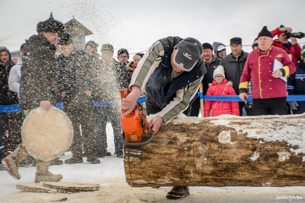 •  Fotó: Pinti Attila