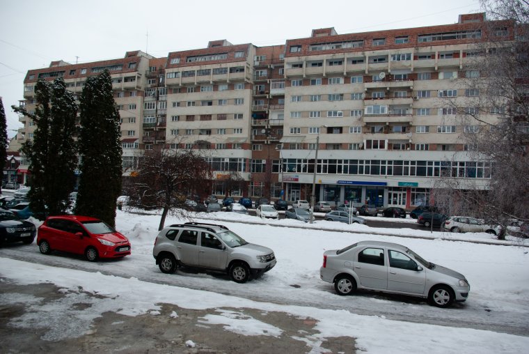 Főként helyi kivitelezőkkel folytatnák a csíkszeredai hőszigeteléseket