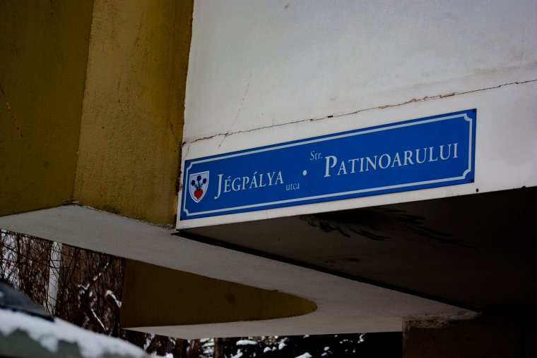 Fényes nappal loptak, támadtak, fenyegetőztek