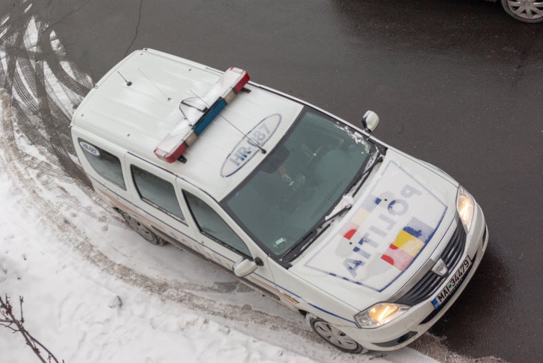 Taxi helyett rendőrautót kért a házhoz