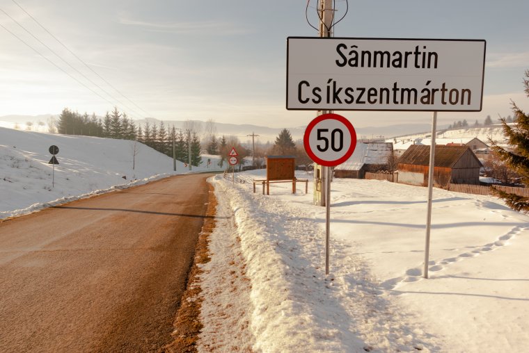 Honosítási karaván Csíkszentmártonban