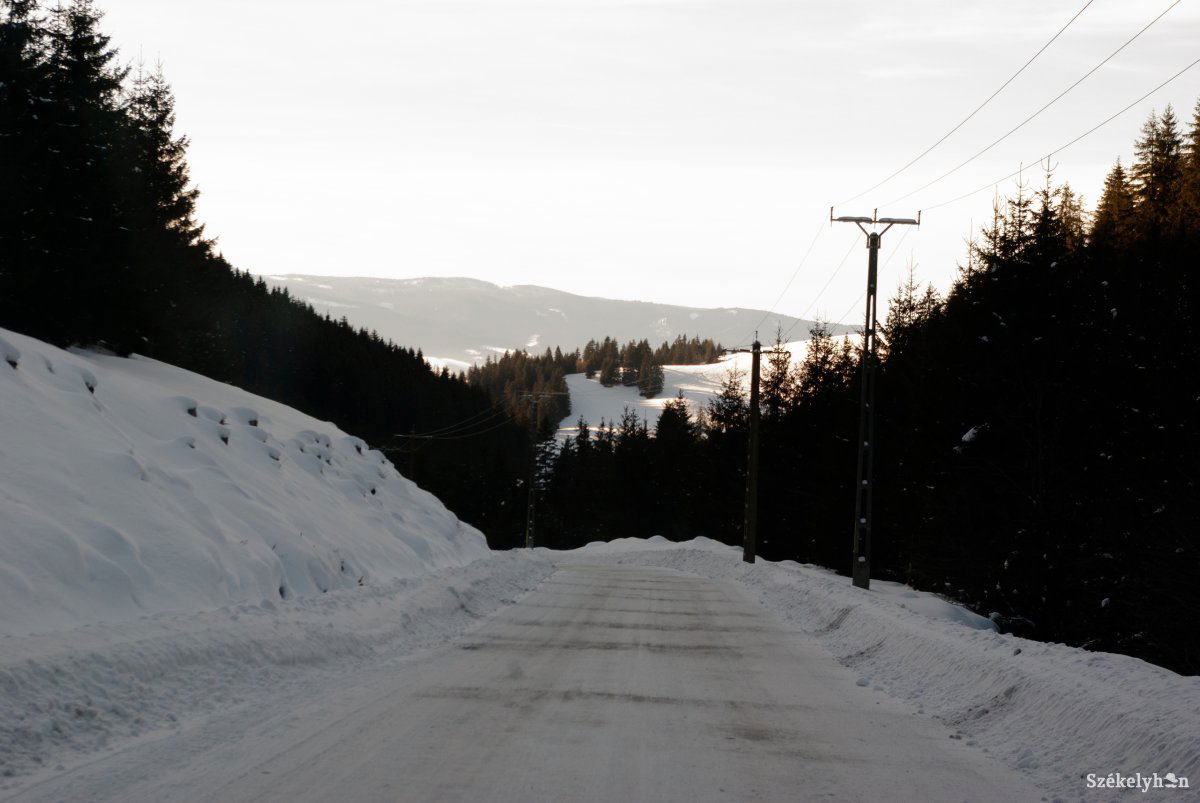 Nem lesz olcsó az Úz-völgyén átvezető út korszerűsítése • Fotó: Gábos Albin