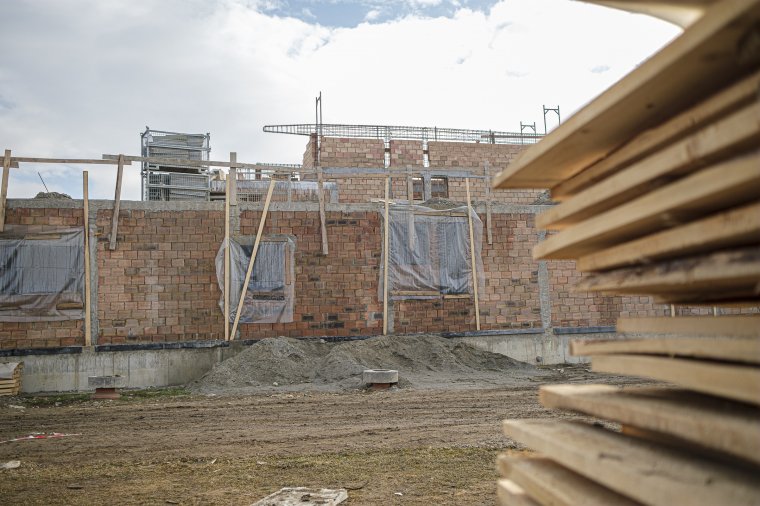 Aki építeni akar, az építeni is fog