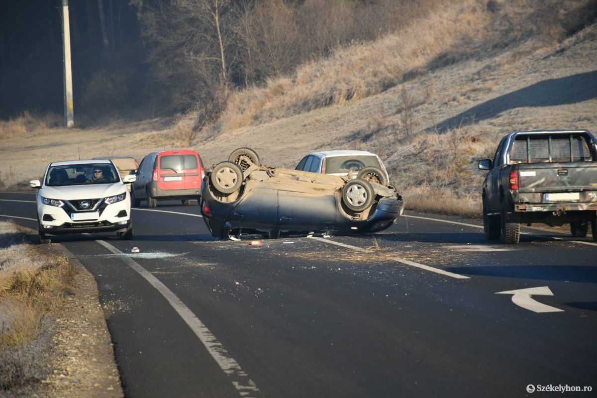 &bullet;  Fotó: Pinti Attila