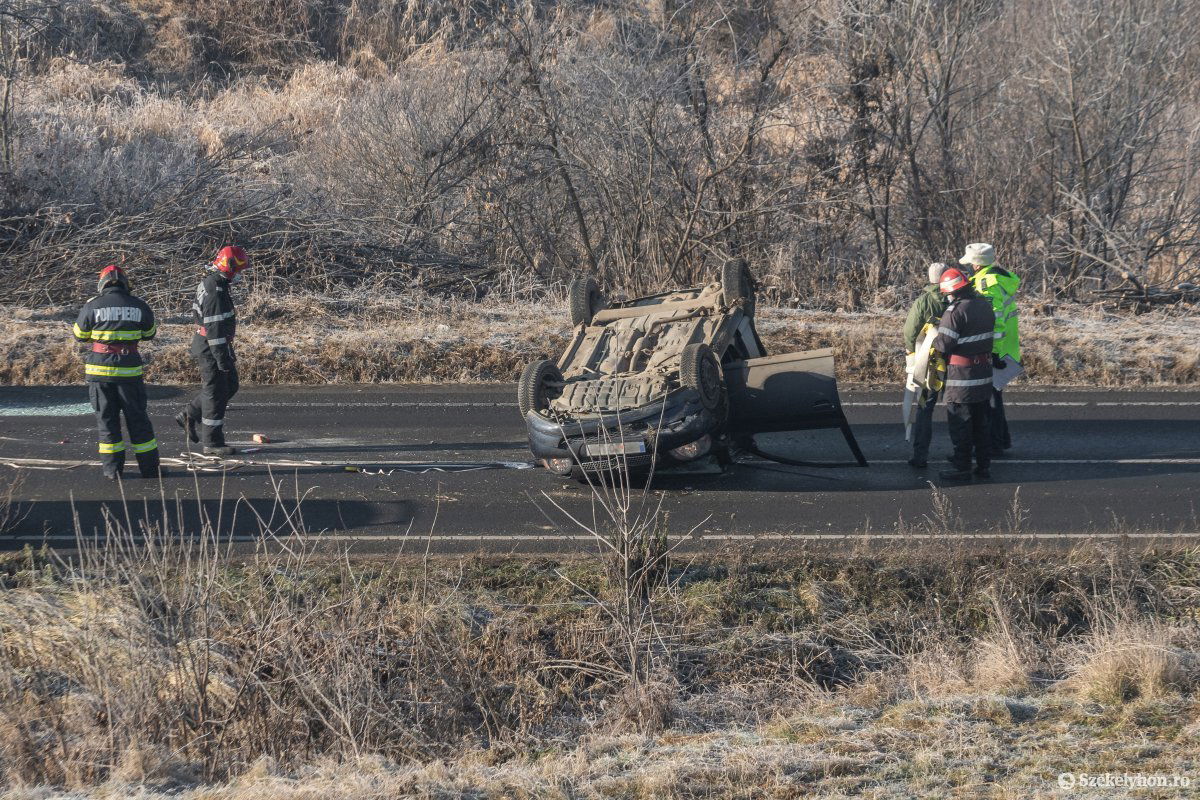 &bullet;  Fotó: Pinti Attila