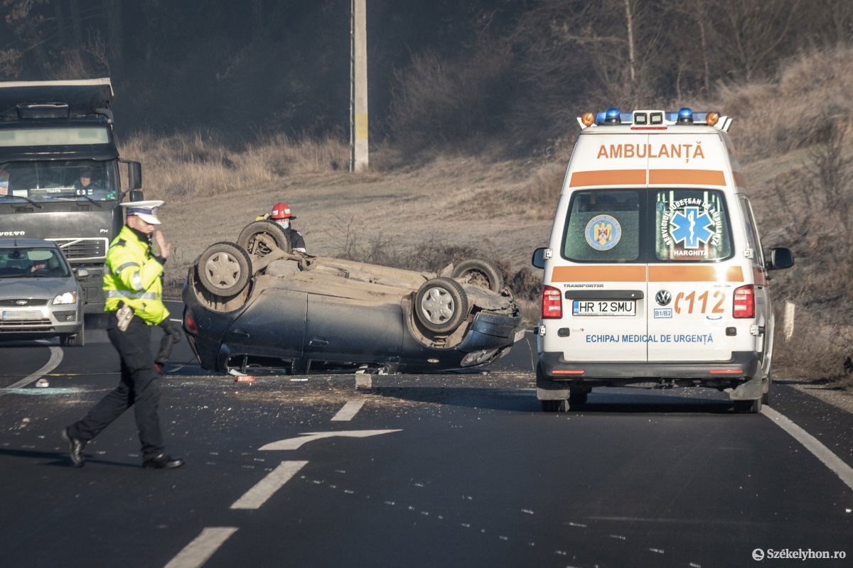 &bullet;  Fotó: Pinti Attila