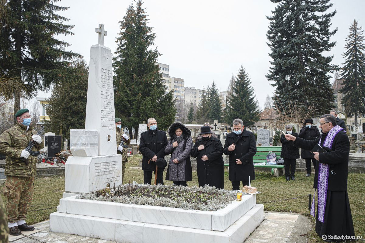 &bullet;  Fotó: Veres Nándor